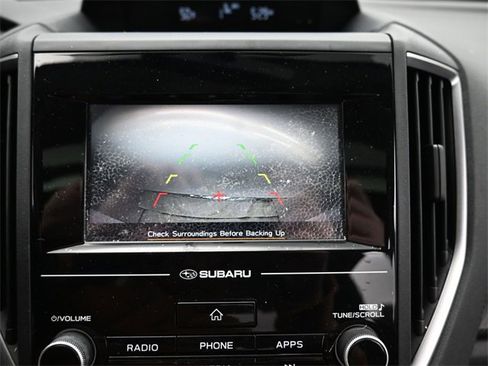 Used 2018 Subaru Crosstrek 2.0i Premium w/ Moonroof Package image 17