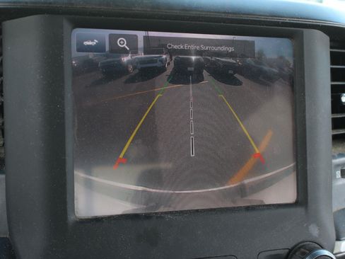 Used 2022 RAM 1500 Big Horn AWD/4WD image 10