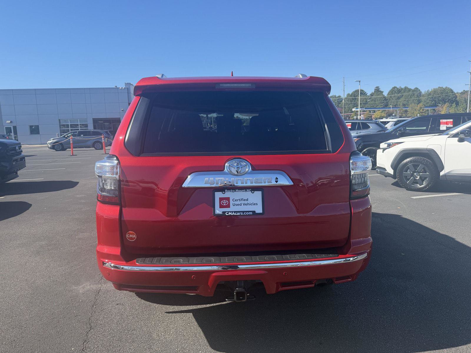 Used 2023 Toyota 4Runner Limited AWD/4WD image 6