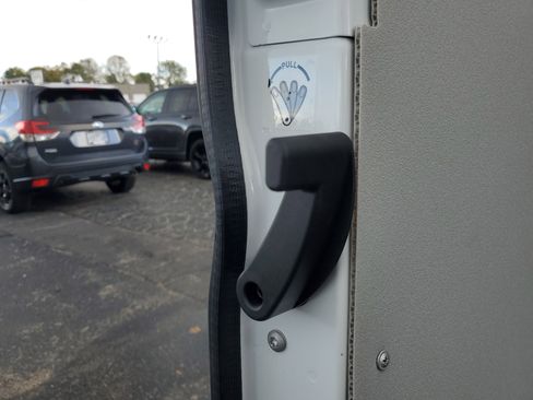 Used 2025 RAM ProMaster 2500 w/ Convenience Group image 23