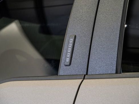 Used 2023 Ford F150 Raptor AWD/4WD image 42
