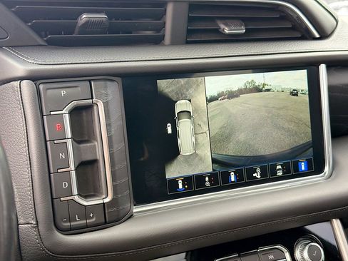 Used 2022 GMC Yukon Denali image 13