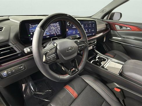 Certified 2026 Chevrolet Traverse RS image 34