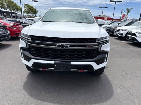 Used 2022 Chevrolet Tahoe Z71 w/ Z71 Off-Road Package AWD/4WD image 4