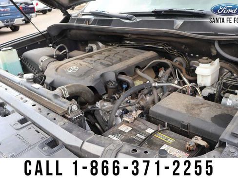 Used 2019 Toyota Tundra SR5 w/ SR5 Upgrade Package AWD/4WD image 38
