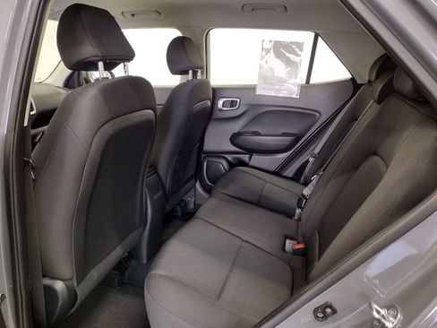 Certified 2023 Hyundai Venue SE FWD image 21