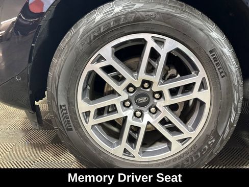 Used 2025 Ford Expedition Max Active image 8