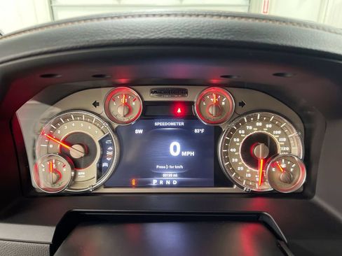 Used 2017 RAM 2500 Limited AWD/4WD image 12