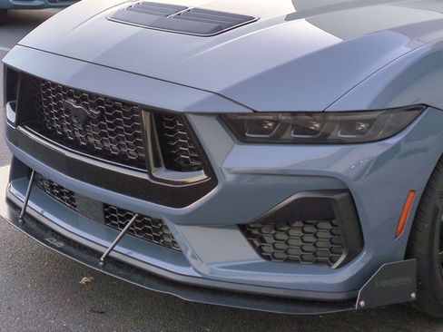 Used 2025 Ford Mustang GT Premium image 33