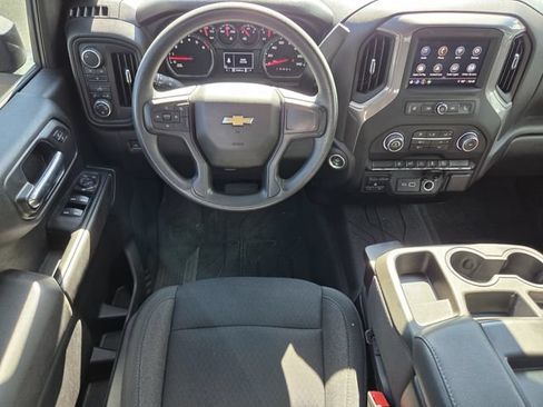 Used 2024 Chevrolet Silverado 2500 Custom w/ Custom Convenience Package AWD/4WD image 12