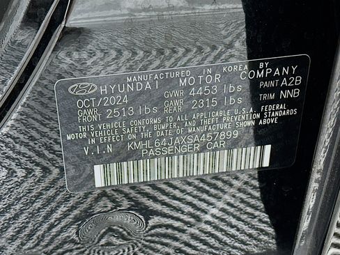 Used 2025 Hyundai Sonata SEL FWD image 12