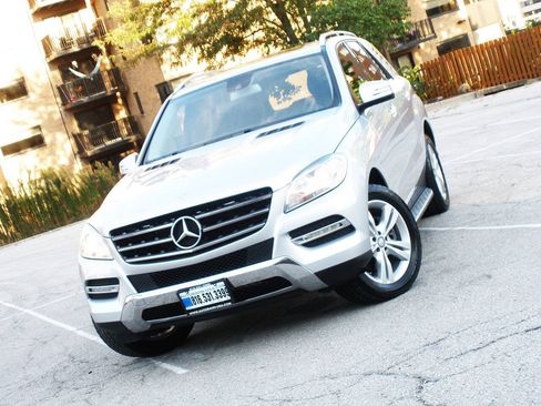 Used 2015 Mercedes-Benz ML 350 4MATIC image 7