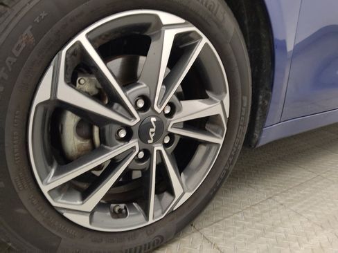 Used 2023 Kia Forte LXS FWD image 31