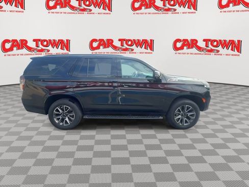 Used 2021 Chevrolet Tahoe Z71 w/ Z71 Signature Package image 9
