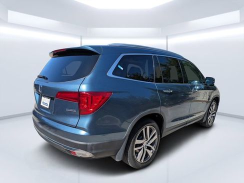 Used 2016 Honda Pilot Touring image 3