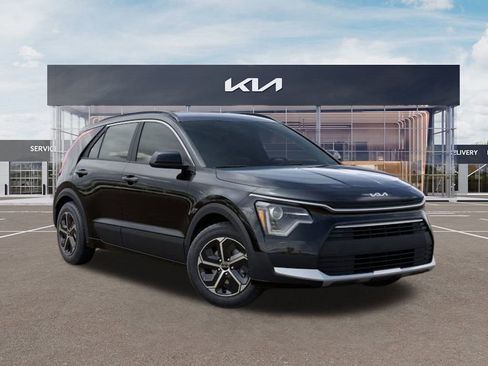 New 2025 Kia Niro LX FWD image 8