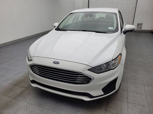 Used 2019 Ford Fusion SE image 15