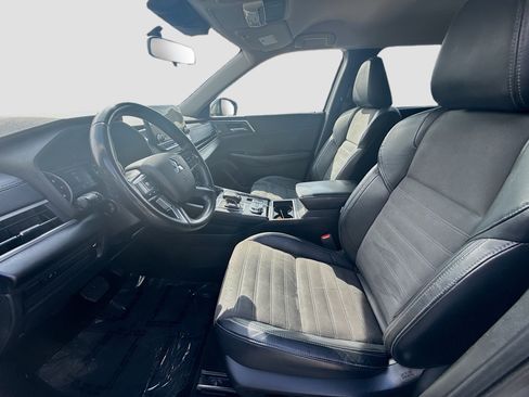 Used 2022 Mitsubishi Outlander SEL Black Edition FWD image 19
