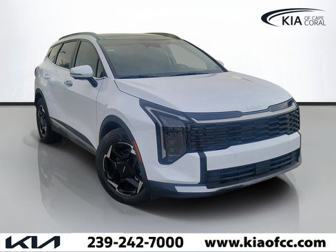 Certified 2026 Kia Sportage EX w/ EX Panorama Roof Package FWD image 1