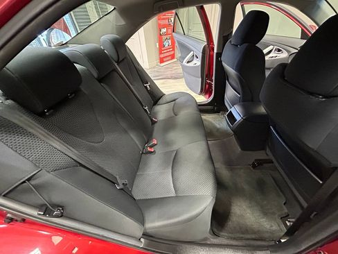 Used 2011 Toyota Camry SE w/ Fleet Convenience Pkg FWD image 40