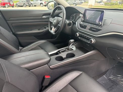 Used 2019 Nissan Altima 2.5 SR w/ SR Premium Package FWD image 23