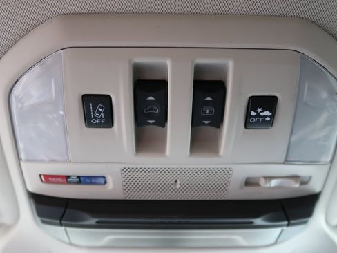 Used 2019 Subaru Ascent Limited w/ Popular Package #3 image 27