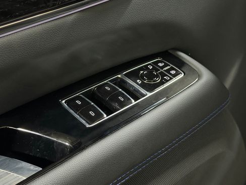 New 2026 Cadillac Escalade IQL Luxury AWD/4WD image 22