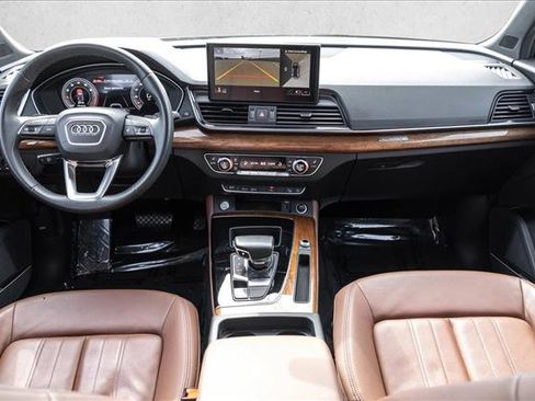 Used 2023 Audi Q5 2.0T Premium Plus w/ Premium Plus Package AWD/4WD image 21