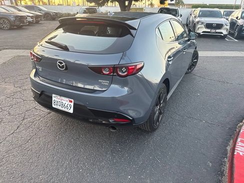 Used 2021 MAZDA MAZDA3 Hatchback w/Premium Plus Pkg AWD/4WD image 21