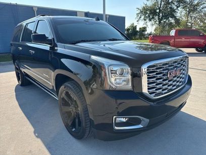 Used 2020 GMC Yukon XL Denali w/ Denali Premium Package