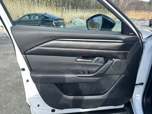 Used 2024 MAZDA CX-50 AWD 2.5 Turbo w/ Cargo Package image 10