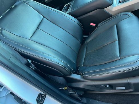 Used 2019 Ford F150 Lariat w/ Equipment Group 502A Luxury image 16