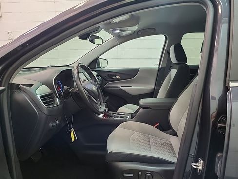 Used 2022 Chevrolet Equinox LT image 5