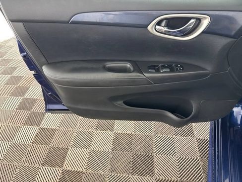 Used 2018 Nissan Sentra SR w/ Electronics Package FWD image 18