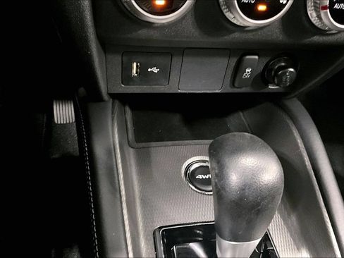 Used 2025 Mitsubishi Outlander Sport AWD image 30