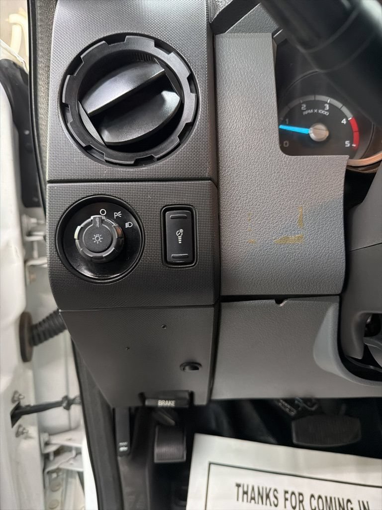 Used 2014 Ford F550 4x4 Crew Cab Super Duty image 23