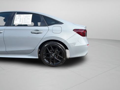 Used 2025 Honda Civic Sport image 37