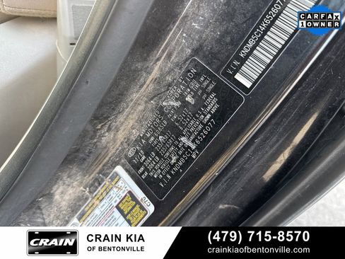 Used 2019 Kia Sedona LX image 11