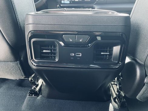 Used 2023 GMC Sierra 1500 AT4 w/ AT4 Premium Package image 25