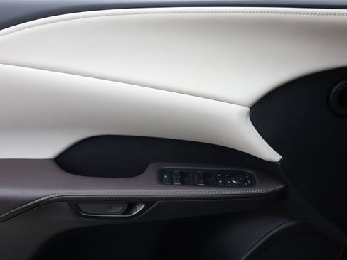 Used 2024 Lexus RX 350 Premium Plus image 12