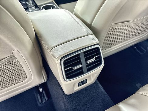 New 2026 Genesis G70 2.5T RWD image 22