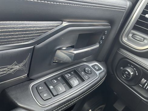 Used 2020 RAM 3500 Limited image 22