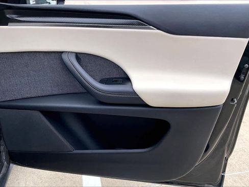 Used 2022 Tesla Model X Plaid AWD/4WD image 22