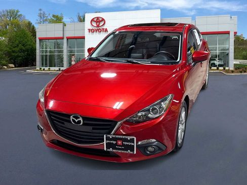 Used 2016 MAZDA MAZDA3 i Grand Touring image 1