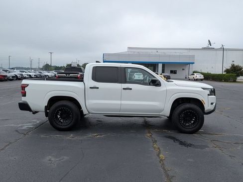 Used 2023 Nissan Frontier S w/ Technology Package AWD/4WD image 2