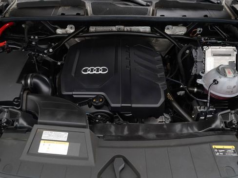Used 2023 Audi Q5 2.0T Premium w/ Convenience Package AWD/4WD image 13