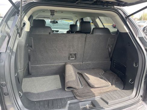 Used 2017 Chevrolet Traverse LT AWD/4WD image 14