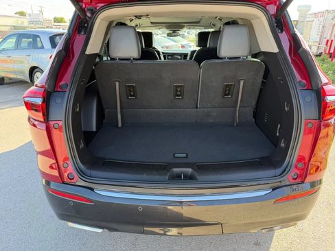 Used 2020 Buick Enclave Essence w/ Sport Touring Edition FWD image 6