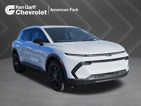 New 2026 Chevrolet Equinox EV LT w/ LPO, Blackout Package image 1