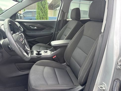 Used 2022 GMC Terrain SLE w/ Driver Convenience Package FWD image 5